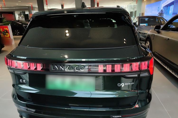 Used Lynk & Co 09 EM-P 2024 2.0TD EM-P Four-Wheel Drive ULTRA Six-Seater Rear