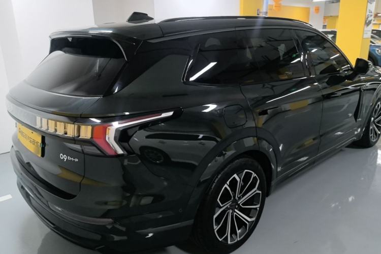 Used Lynk & Co 09 EM-P 2024 2.0TD EM-P Four-Wheel Drive ULTRA Six-Seater Rear Right 45 Deg