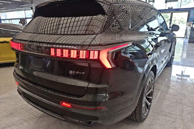 Used Lynk & Co 09 EM-P 2024 2.0TD EM-P Four-Wheel Drive HALO Six-Seater Rear Right 45 Deg