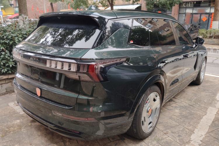 Used Lynk & Co 09 EM-P 2024 2.0TD EM-P Four-Wheel Drive ULTRA Six-Seater Rear Right 45 Deg