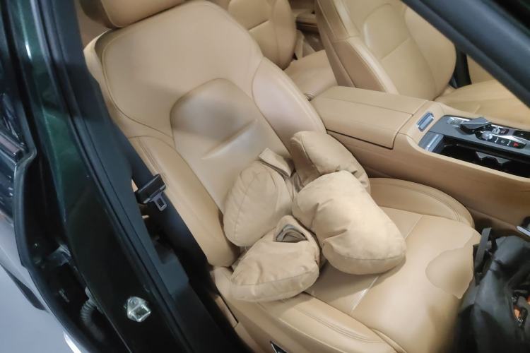 Used Lynk & Co 09 EM-P 2024 2.0TD EM-P Four-Wheel Drive ULTRA Six-Seater Right Front Seat