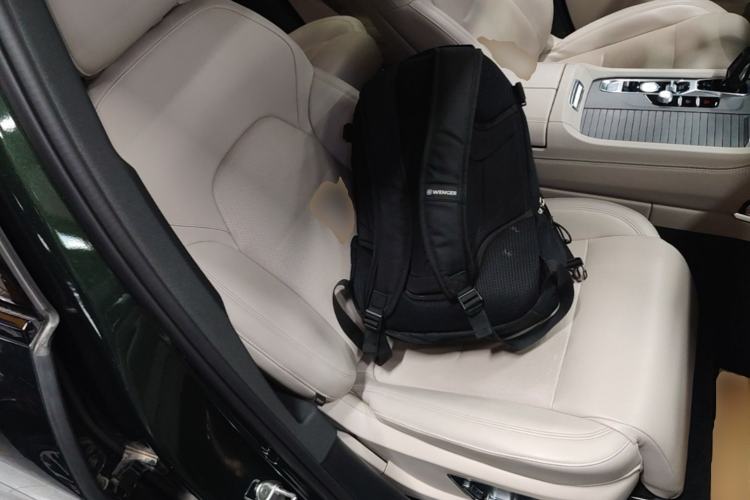 Used Lynk & Co 09 EM-P 2024 2.0TD EM-P Four-Wheel Drive ULTRA Six-Seater Right Front Seat