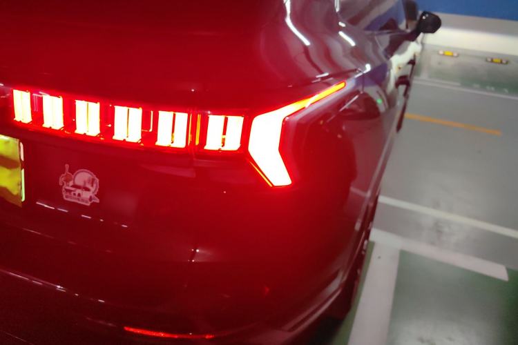 Used Lynk & Co 09 EM-P 2024 2.0TD EM-P Four-Wheel Drive ULTRA Six-Seater Right Rear Taillight