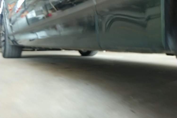 Used Lynk & Co 09 EM-P 2024 2.0TD EM-P Four-Wheel Drive ULTRA Six-Seater Right Side Sill
