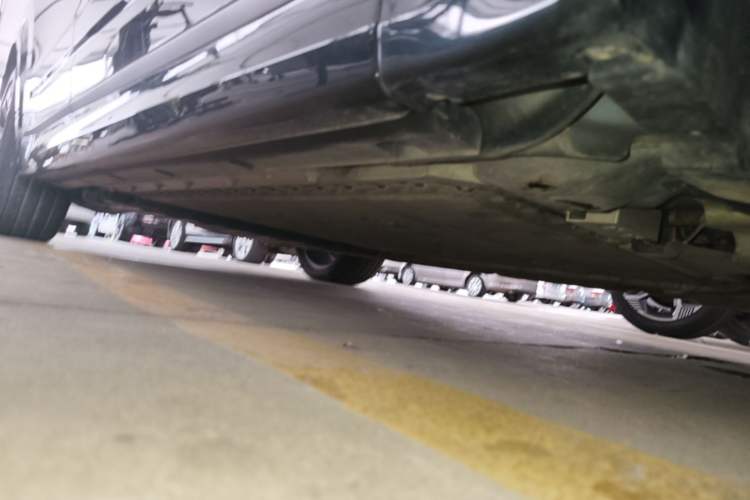 Used Lynk & Co 09 EM-P 2024 2.0TD EM-P Four-Wheel Drive ULTRA Six-Seater Right Side Sill