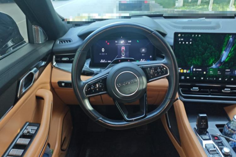 Used Lynk & Co 09 EM-P 2024 2.0TD EM-P Four-Wheel Drive ULTRA Six-Seater Steering Wheel