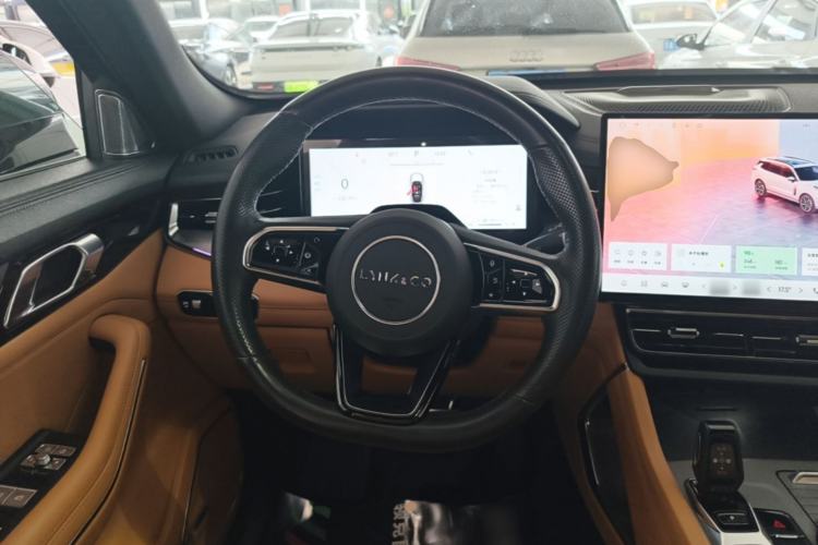 Used Lynk & Co 09 EM-P 2024 2.0TD EM-P Four-Wheel Drive ULTRA Six-Seater Steering Wheel