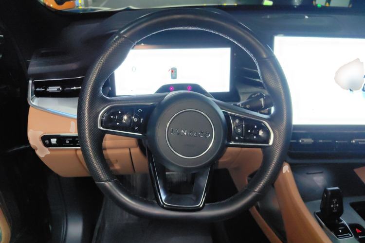Used Lynk & Co 09 EM-P 2024 2.0TD EM-P Four-Wheel Drive ULTRA Six-Seater Steering Wheel