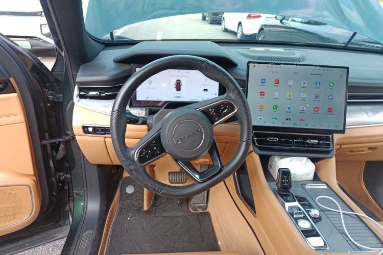 Used Lynk & Co 09 EM-P 2024 2.0TD EM-P Four-Wheel Drive ULTRA Six-Seater Steering Wheel