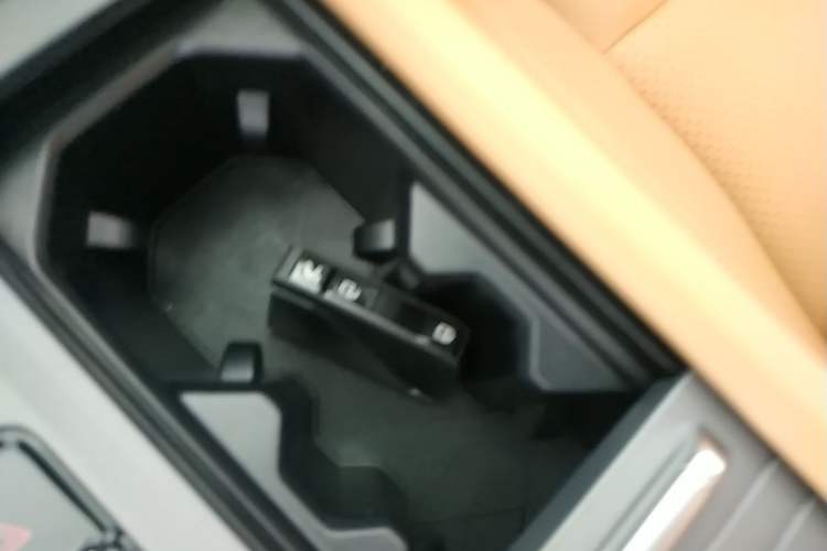 Used Lynk & Co 09 EM-P 2024 2.0TD EM-P Four-Wheel Drive ULTRA Six-Seater Vehicle Key