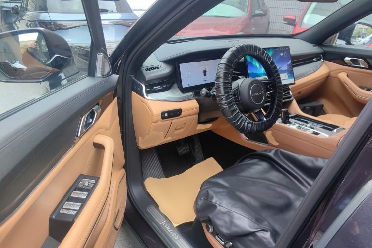 Used Lynk & Co 09 EM-P 2024 2.0TD EM-P Four-Wheel Drive ULTRA Six-Seater Interior 3