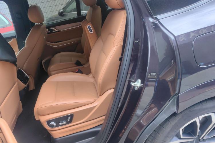 Used Lynk & Co 09 EM-P 2024 2.0TD EM-P Four-Wheel Drive ULTRA Six-Seater Interior 4