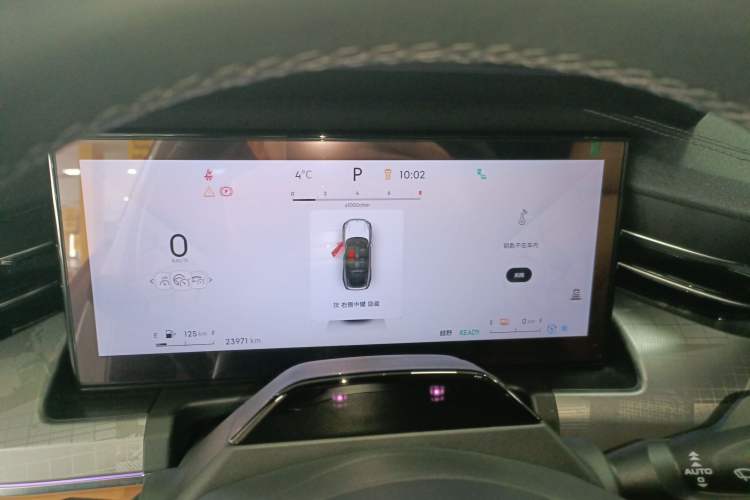 Used Lynk & Co 09 EM-P 2024 2.0TD EM-P Four-Wheel Drive ULTRA Six-Seater Instrument Cluster