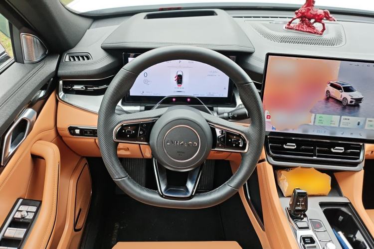 Used Lynk & Co 09 EM-P 2024 2.0TD EM-P Four-Wheel Drive ULTRA Six-Seater Steering Wheel