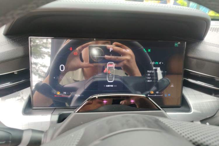Used Lynk & Co 09 EM-P 2025 2.0TD EM-P Four-Wheel Drive Max Five Seats Instrument Cluster