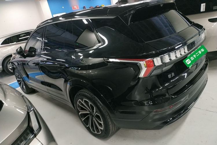 Used Lynk & Co 09 EM-P 2025 2.0TD EM-P Four-Wheel Drive Max Five Seats Left Side