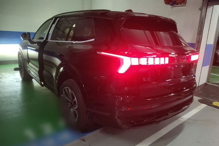 Used Lynk & Co 09 EM-P 2025 2.0TD EM-P Four-Wheel Drive Max Five Seats Rear Left 45 Deg