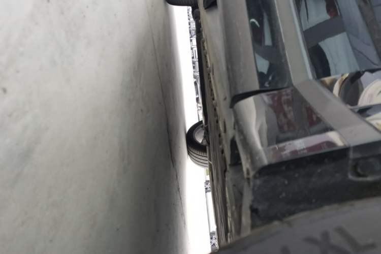 Used Lynk & Co 09 EM-P 2025 2.0TD EM-P Four-Wheel Drive Max Five Seats Right Side Sill