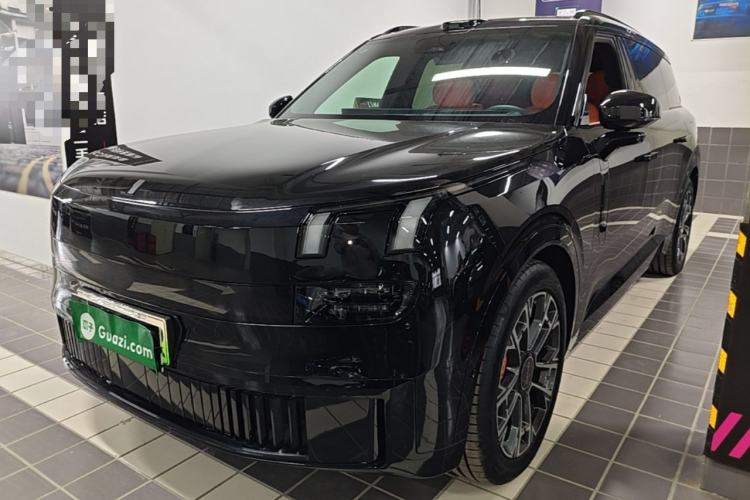 Lynk & Co 900 2025 2.0T Ultra