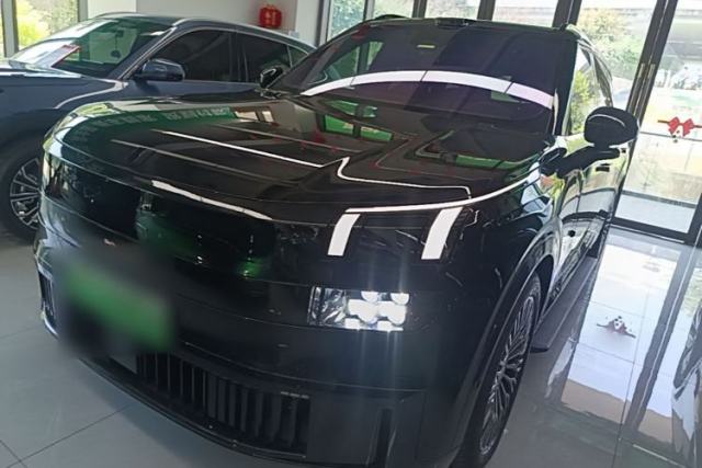 Used Lynk & Co 900 2025 2.0T Exploration Edition