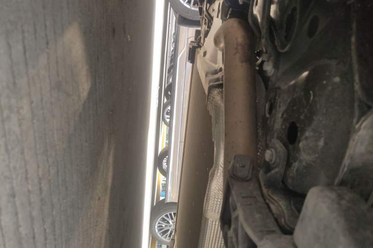 Used Lynk & Co 900 2025 2.0T Exploration Edition Chassis Front Left