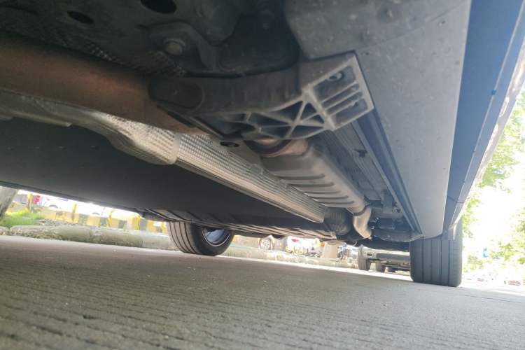 Used Lynk & Co 900 2025 2.0T Ultra Chassis Front Left