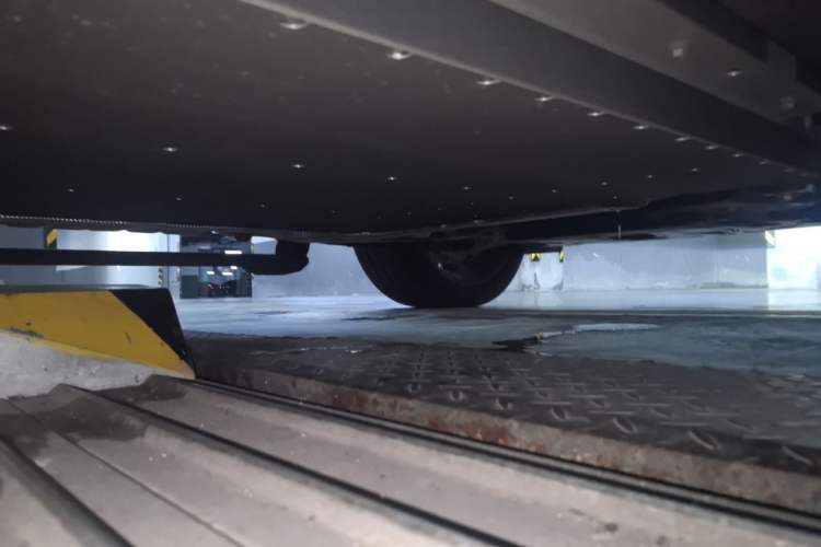 Used Lynk & Co 900 2025 2.0T Ultra Chassis Front Right