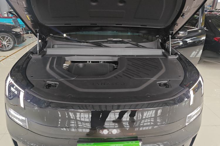 Used Lynk & Co 900 2025 1.5T Ultra Engine Bay