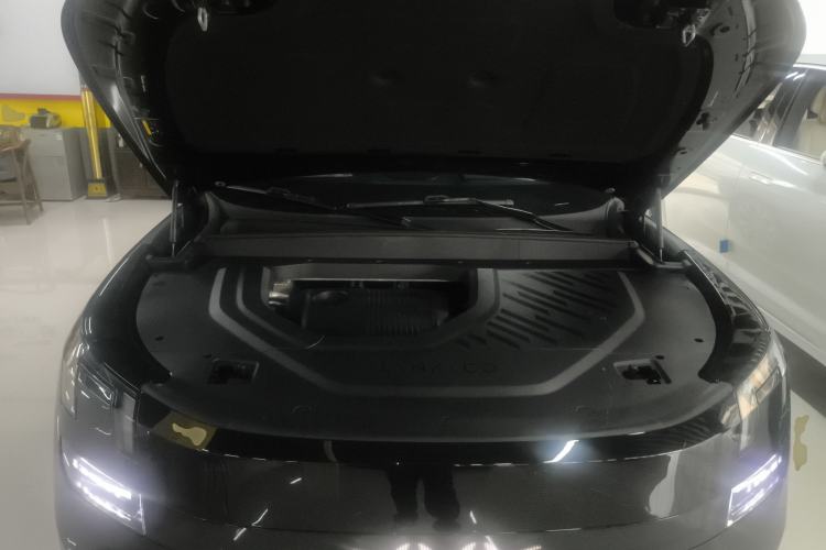 Used Lynk & Co 900 2025 1.5T Ultra Engine Bay