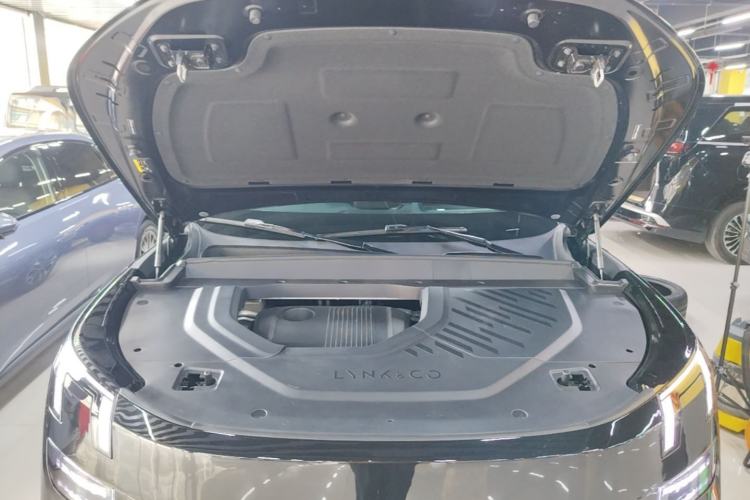 Used Lynk & Co 900 2025 1.5T Ultra Engine Bay