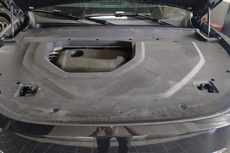 Used Lynk & Co 900 2025 1.5T Ultra Engine Bay