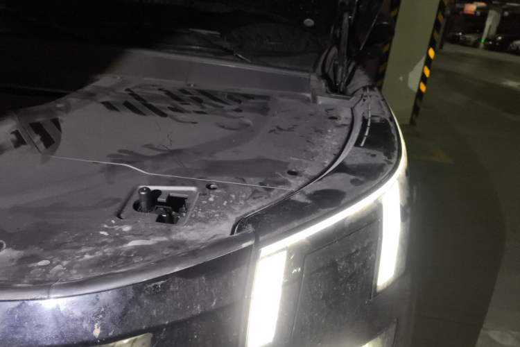 Used Lynk & Co 900 2025 1.5T Ultra Engine Bay Left