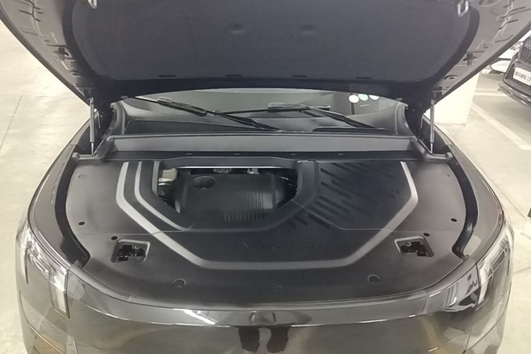 Used Lynk & Co 900 2025 1.5T Ultra Engine Bay