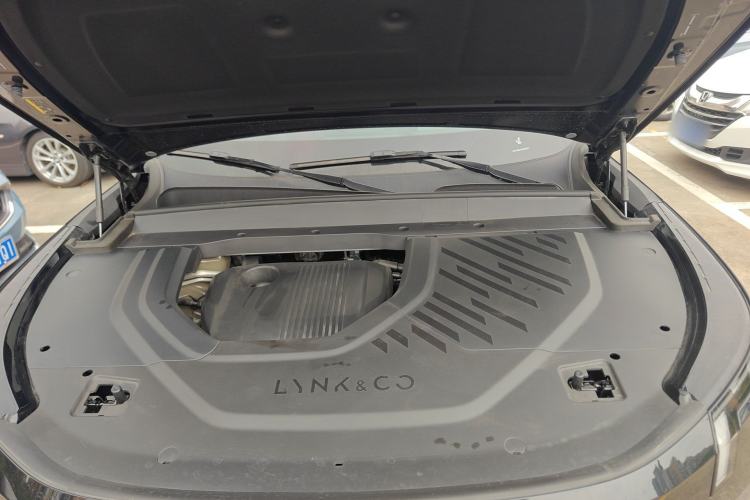 Used Lynk & Co 900 2025 1.5T Ultra Engine Bay