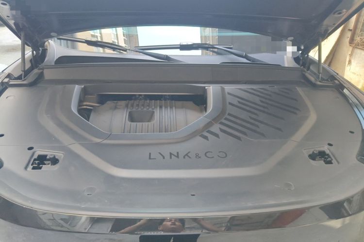 Used Lynk & Co 900 2025 2.0T Ultra Engine Bay