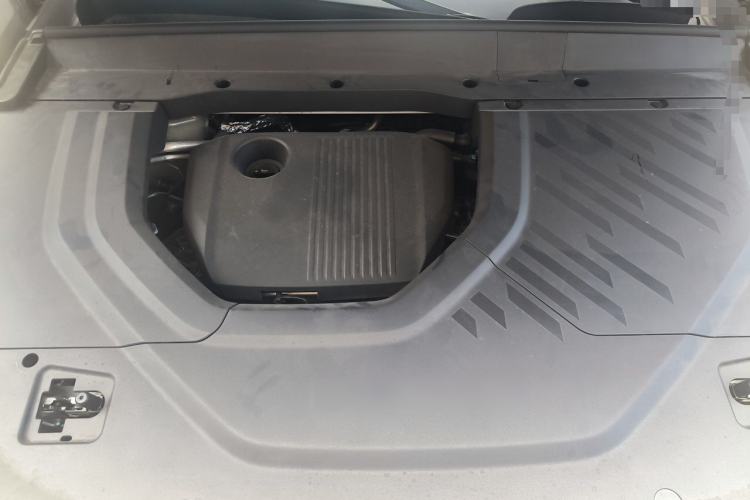Used Lynk & Co 900 2025 1.5T Ultra Engine Bay