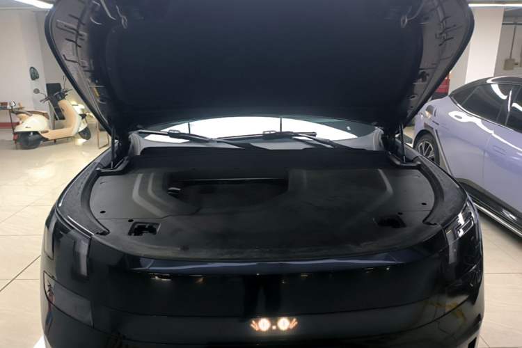 Used Lynk & Co 900 2025 1.5T Ultra Engine Bay