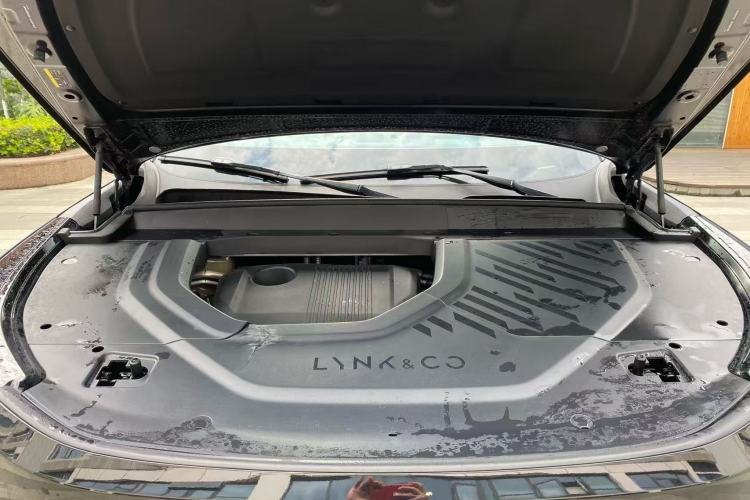 Used Lynk & Co 900 2025 1.5T Ultra Engine Bay
