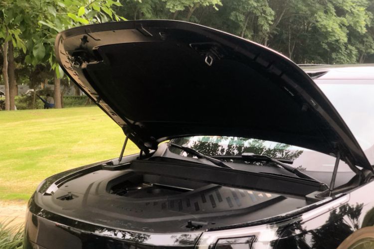 Used Lynk & Co 900 2025 1.5T Ultra Engine Bay