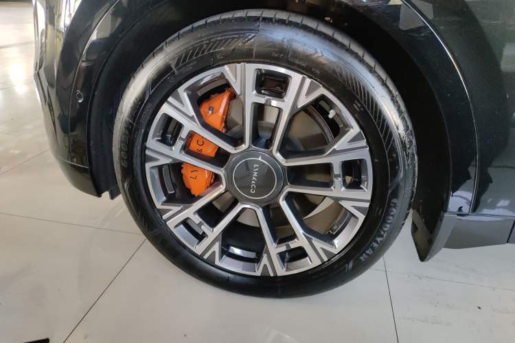 Used Lynk & Co 900 2025 1.5T Ultra Exterior 1
