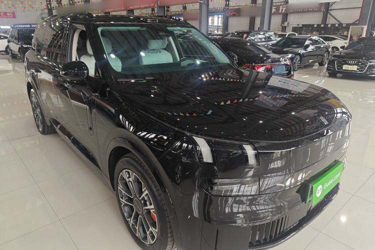 Used Lynk & Co 900 2025 1.5T Ultra Exterior 1