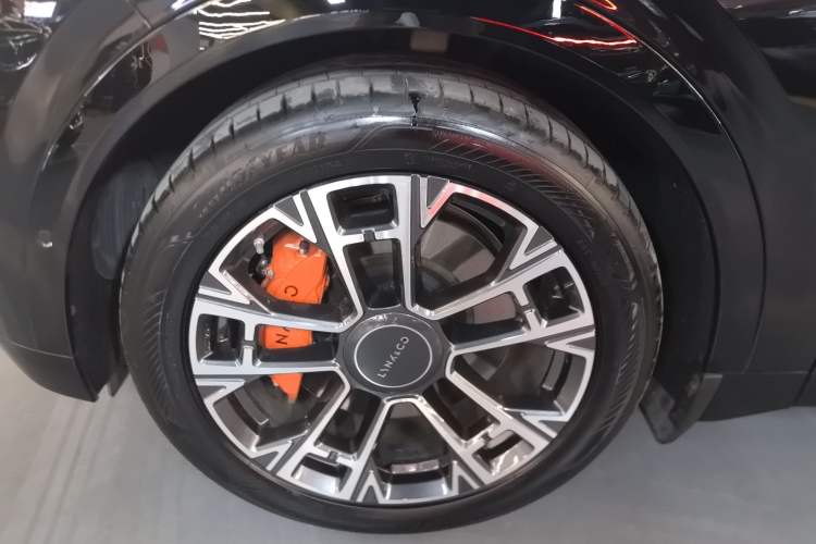 Used Lynk & Co 900 2025 1.5T Ultra Exterior 1
