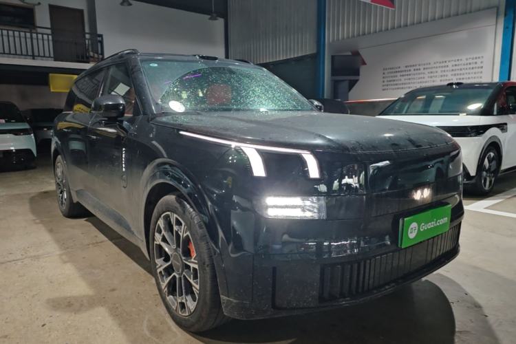 Used Lynk & Co 900 2025 2.0T Ultra Exterior 1