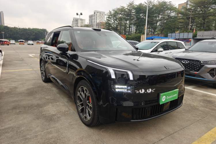 Used Lynk & Co 900 2025 1.5T Ultra Exterior 1
