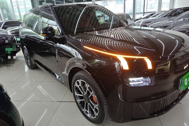 Used Lynk & Co 900 2025 1.5T Ultra Exterior 1