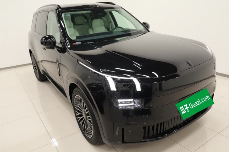 Used Lynk & Co 900 2025 2.0T Exploration Edition Exterior 1