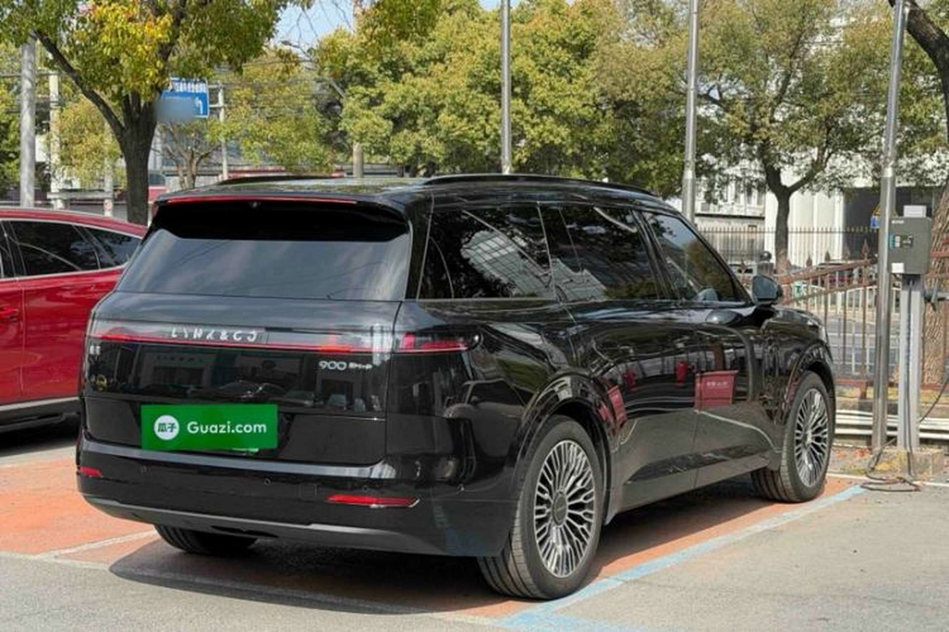Used Lynk & Co 900 2025 2.0T Exploration Edition Exterior 2