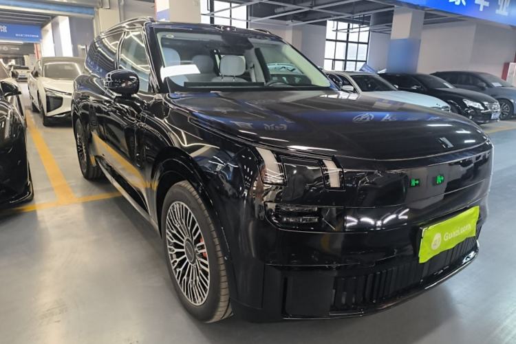 Used Lynk & Co 900 2025 2.0T Exploration Edition Exterior 2