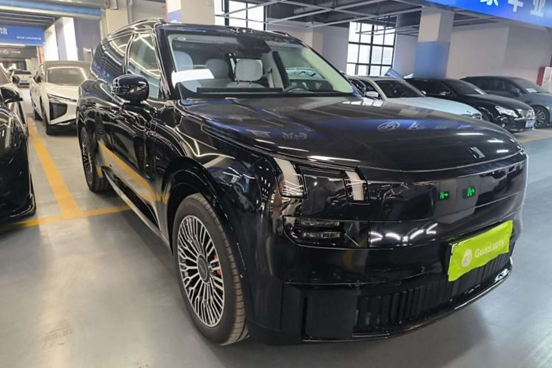 Used Lynk & Co 900 2025 2.0T Exploration Edition Exterior 2