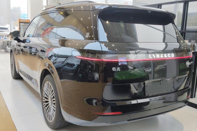 Used Lynk & Co 900 2025 2.0T Exploration Edition Exterior 2